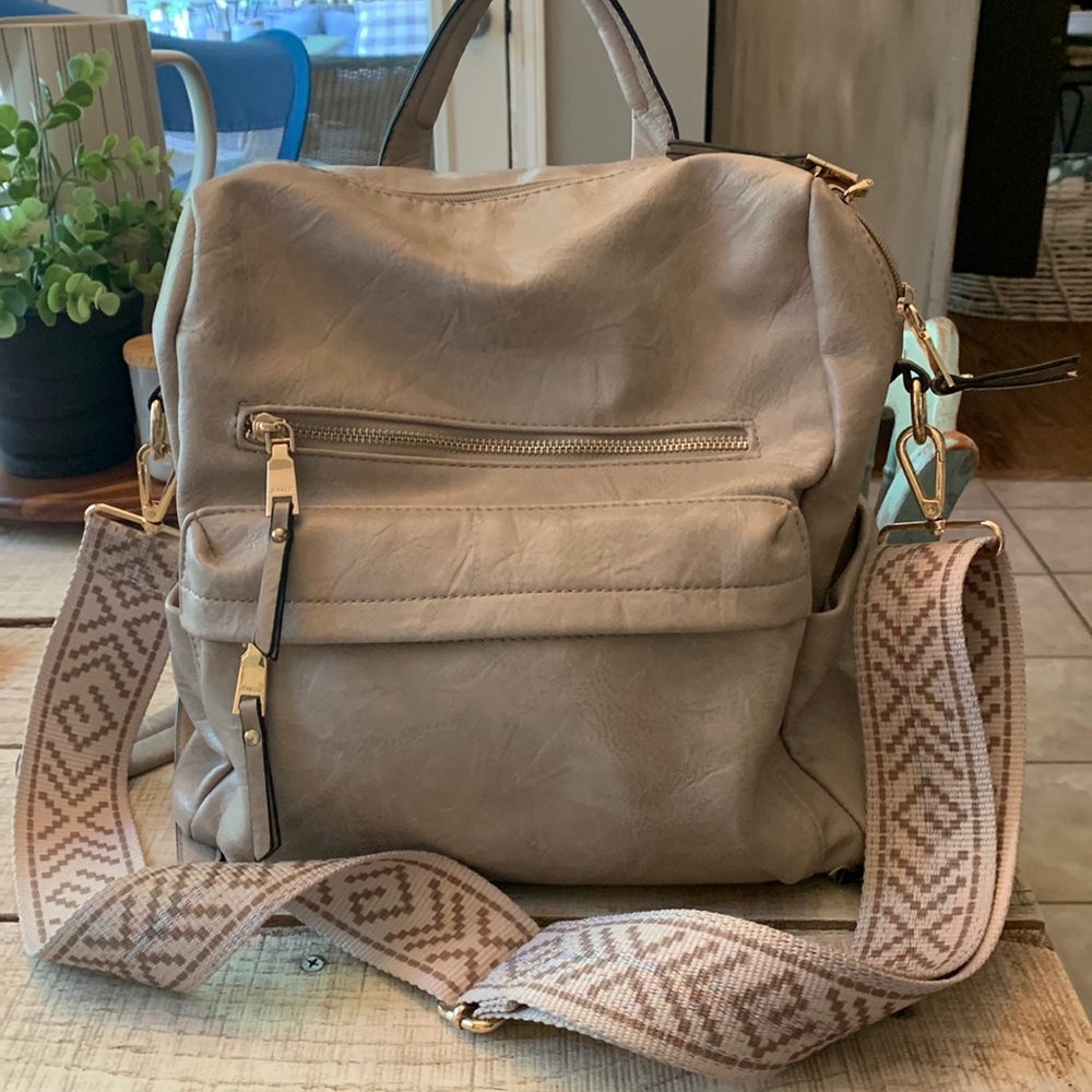 JEN & CO tan leather backpack